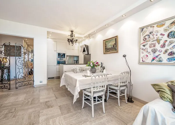 Alexandra Palace-4 By Interhome