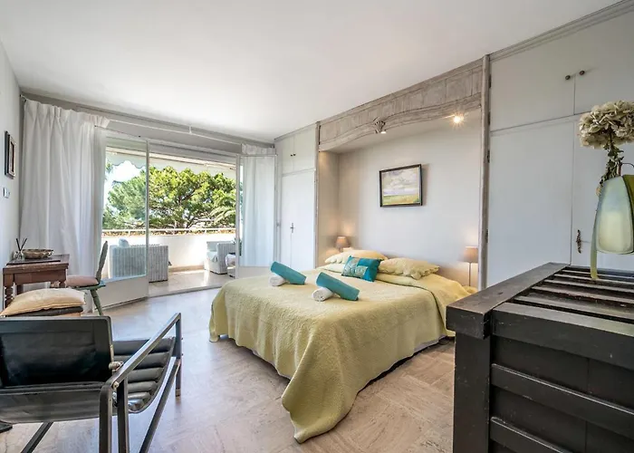 Alexandra Palace-4 By Interhome * Cannes